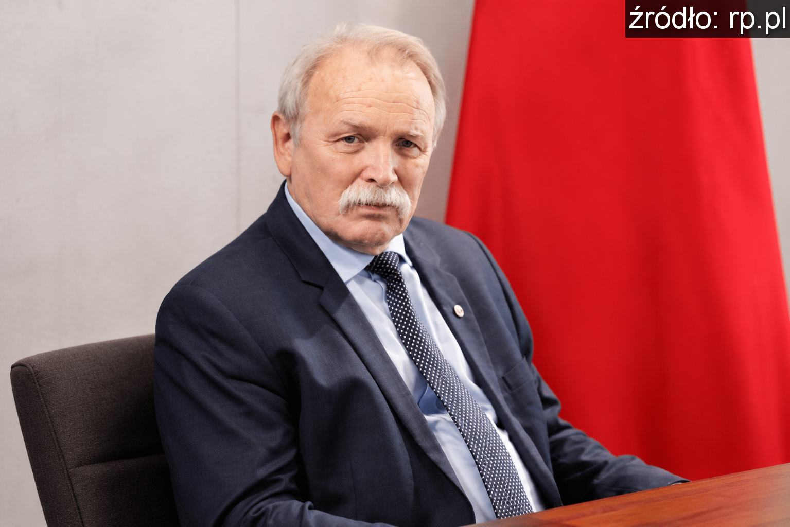 TYLKO ADAM BOROWSKI NA RZECZNIKA PRAW OBYWATELSKICH